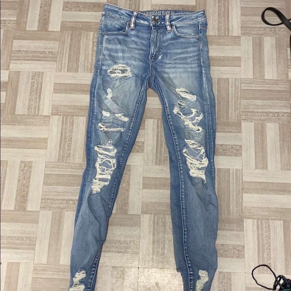 American eagle skinny jeans w rips